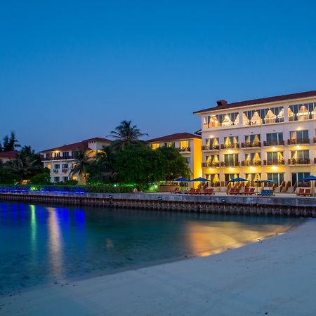 Hulhule Island Hotel Malé Exterior foto